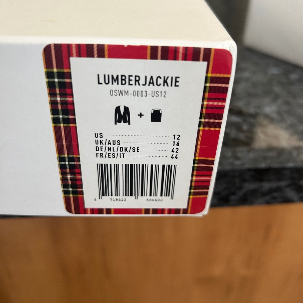 NIB OppoSuit Women’s Size 12